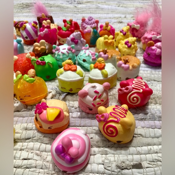 HUGE Lot Num Noms Toys Candy Dinner Fun Fair Foods Sushi Fruits Some Sealed - Picture 9 of 16